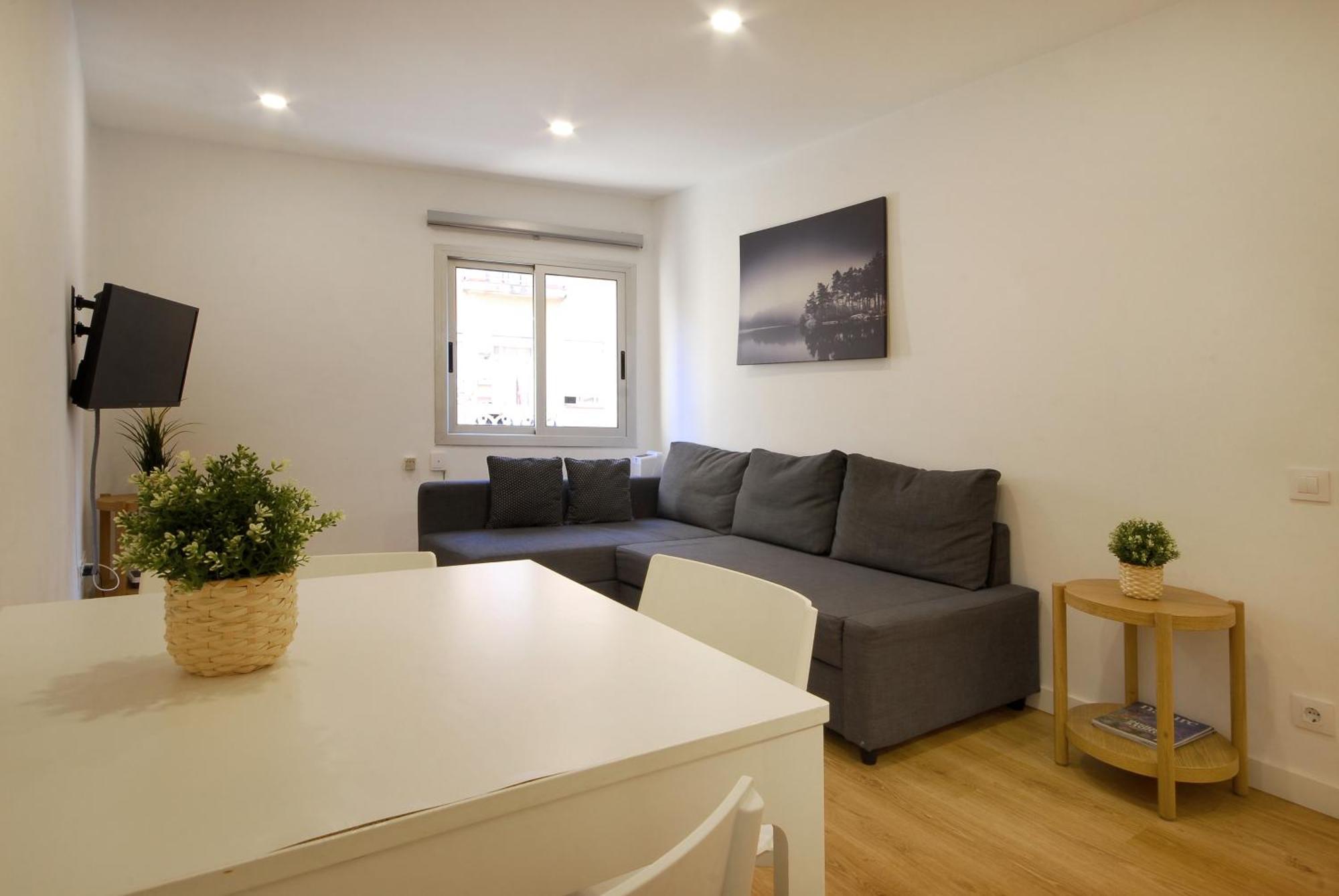 Charming And Quiet Near Barcelona Apartment L'Hospitalet de Llobregat