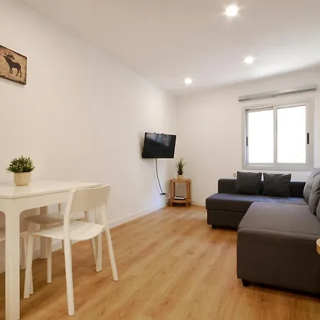 Charming And Quiet Apartments Near Barcelona L’Hospitalet de Llobregat Exterior foto