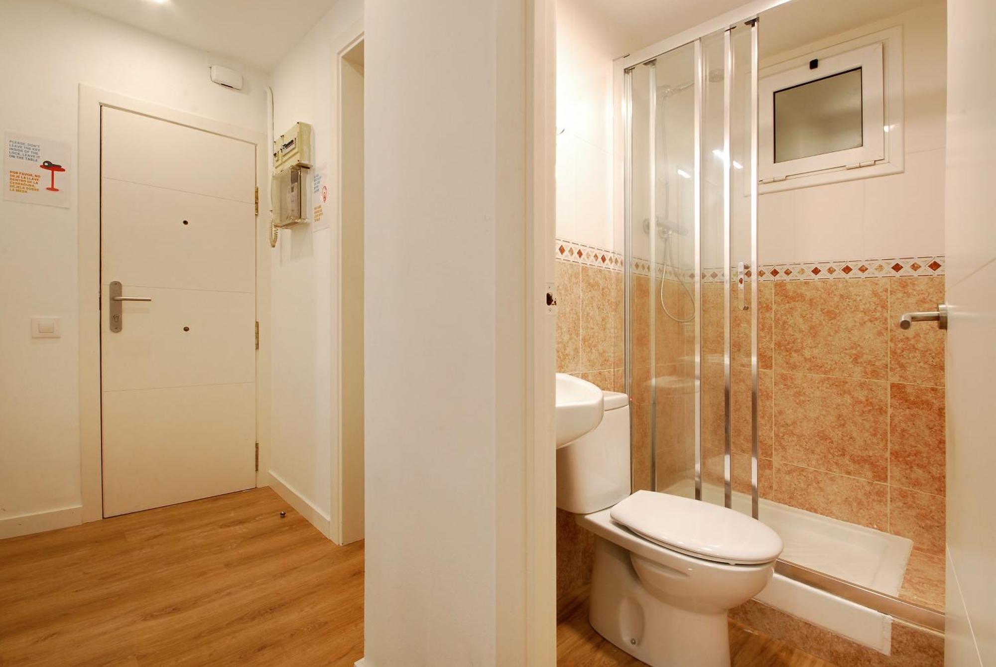 Charming And Quiet Near Barcelona L’Hospitalet de Llobregat