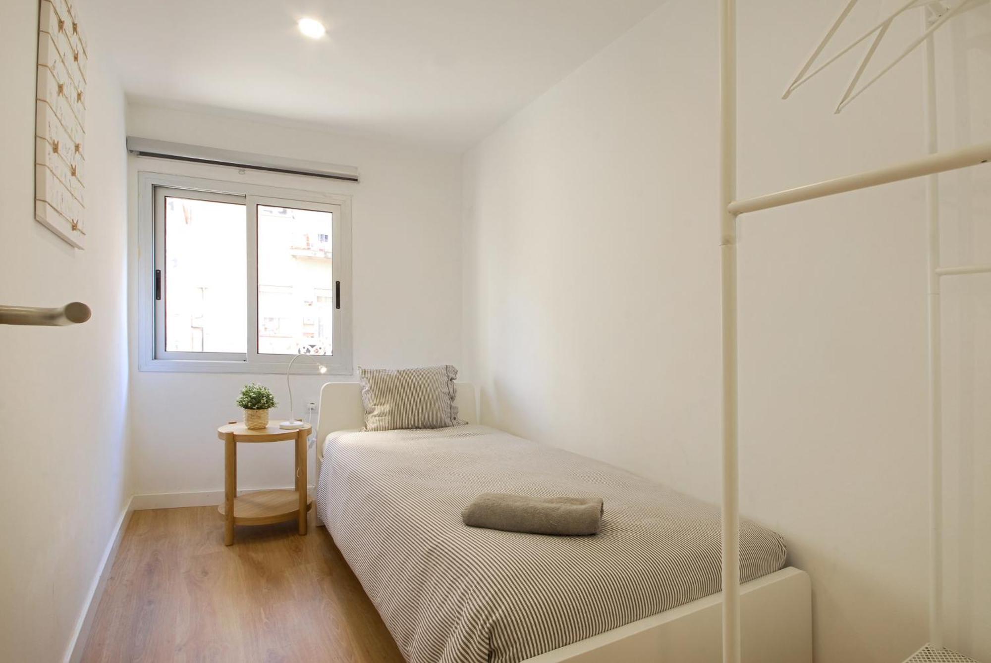 Charming And Quiet Near Barcelona Apartment *