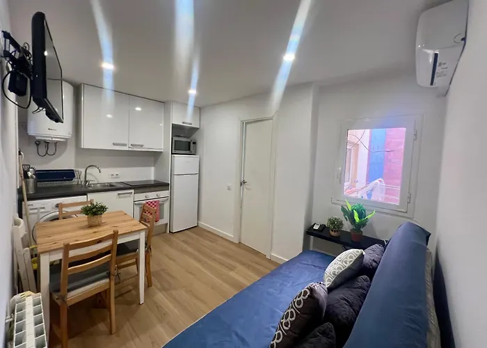 Charming And Quiet Apartments Near Barcelona